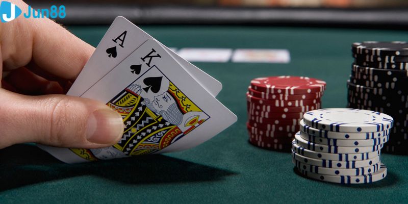 Luật chơi game poker dành cho người chơi mới